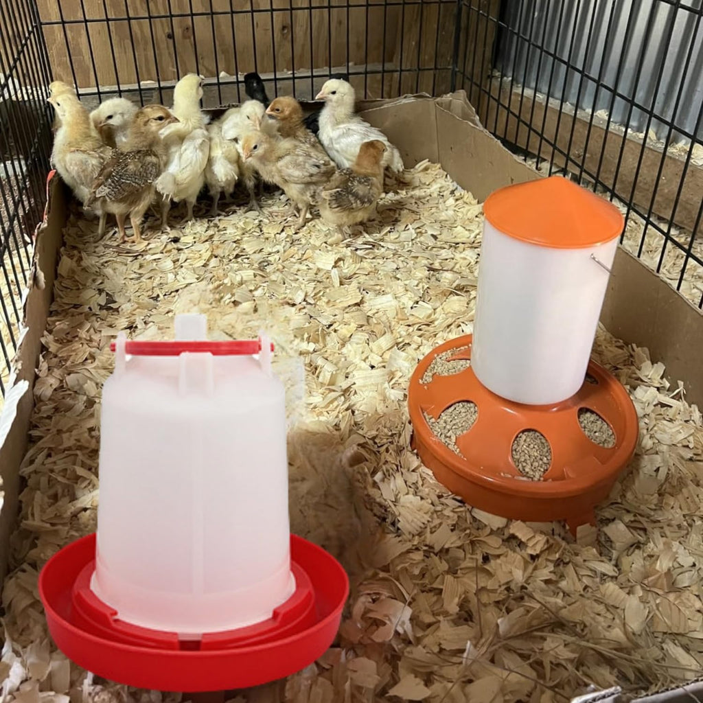 4 Pack 1 L Plastic Poultry Waterer V155