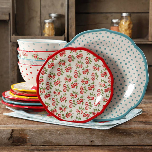 12-Piece Dinnerware Set R625061