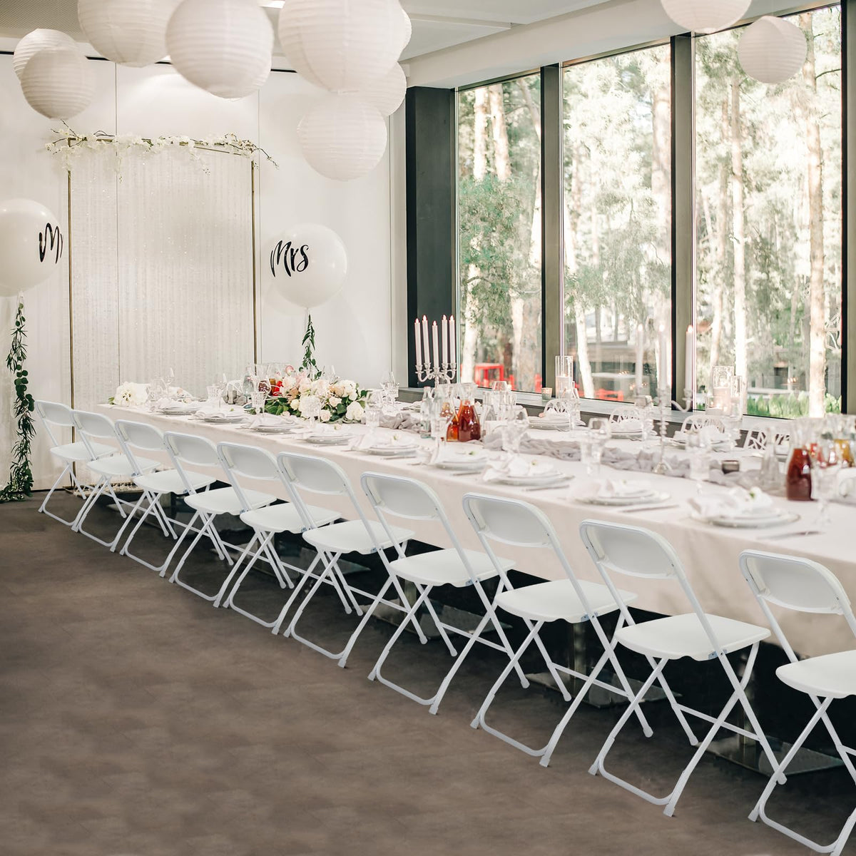 White Plastic Folding Chairs, 10 Pack J396178